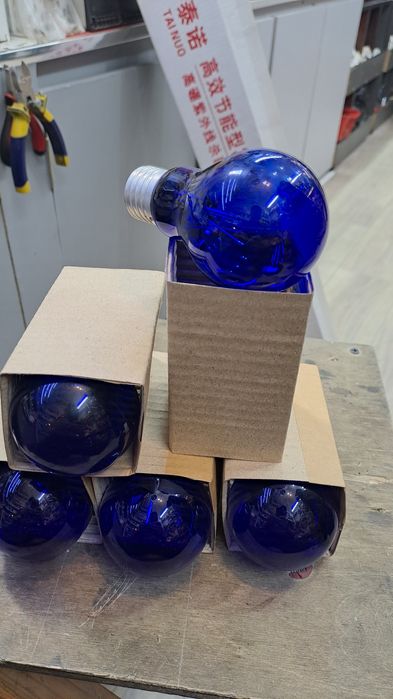 Лампа синие 60 вт , кук  лечебный лампочка