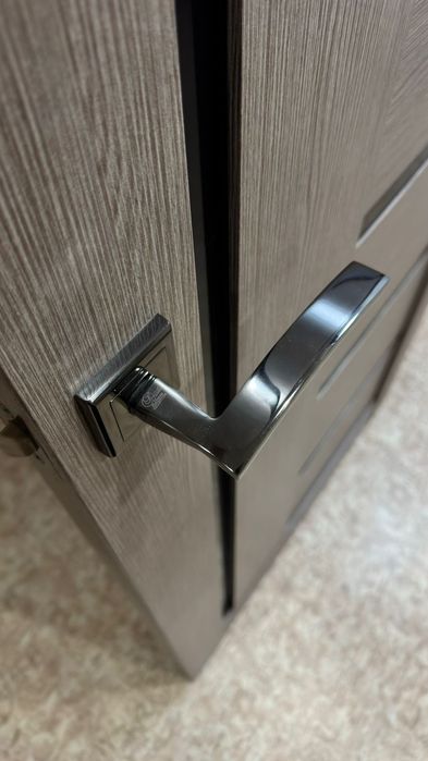 Продам межкомнатные двери