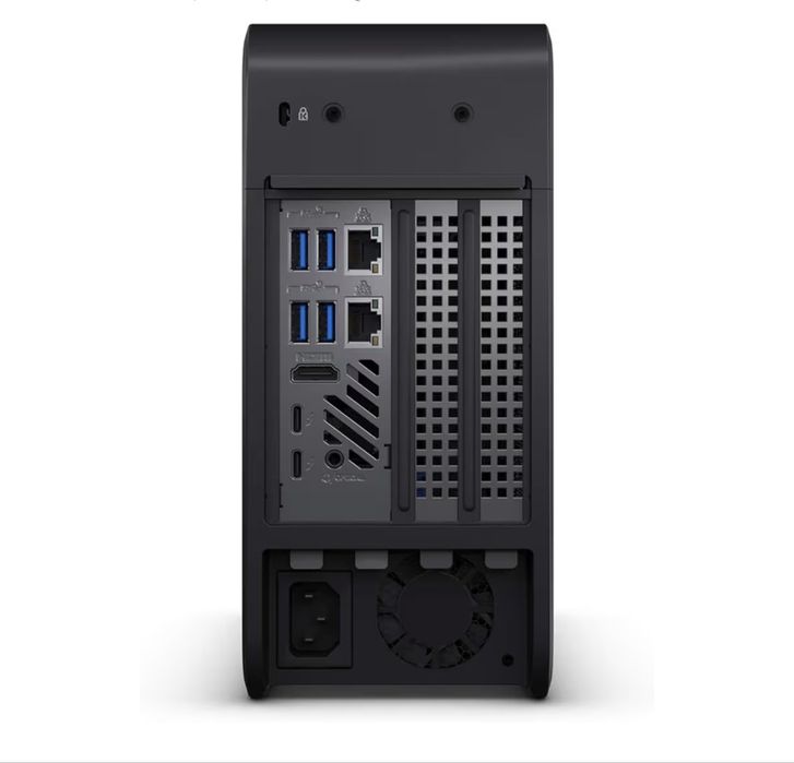 Intel nuc Model NUC9QN