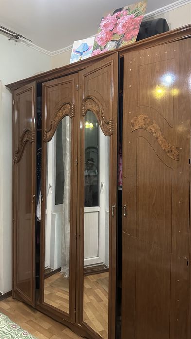 Шифоньер можете забрать