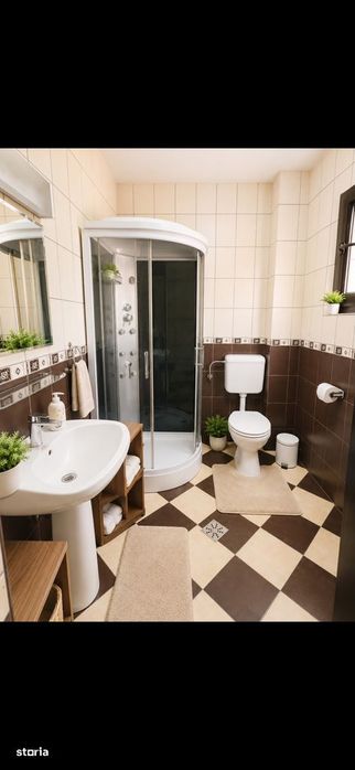 Vila Individuala - 5 camere - 3 bai - 424mp teren