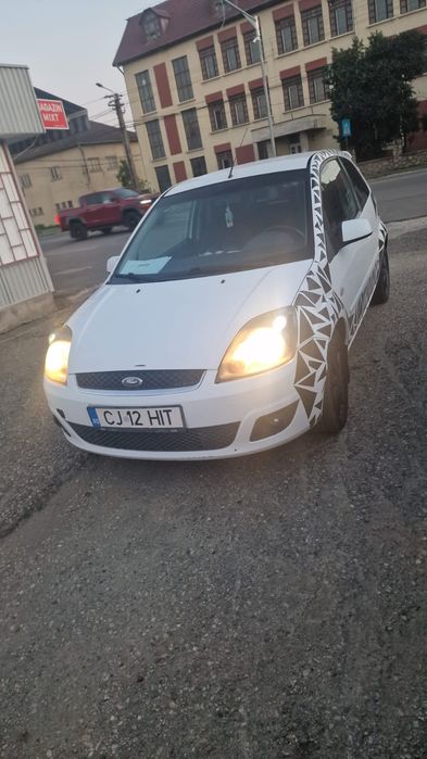 FORD Fiesta 0 — imagine 3