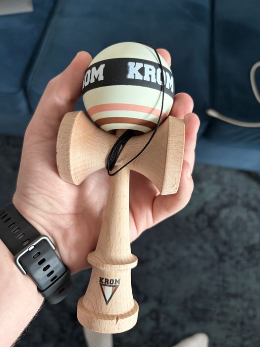 Kendama krom strogo