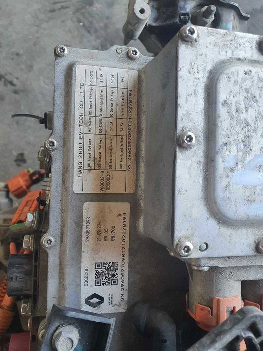 Invertor Dacia Spring cod 296059709R