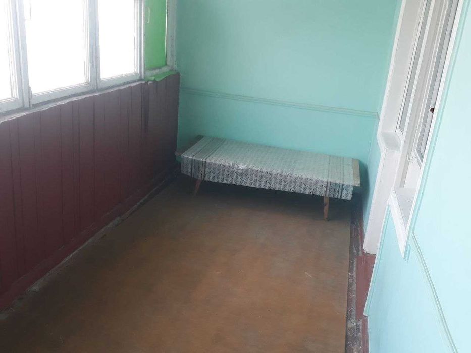 Frunze massivida TATU FF va KIUF ga yaqin,  sotiladi