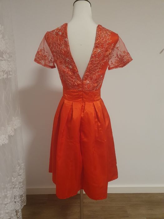 Rochie rosie eleganta