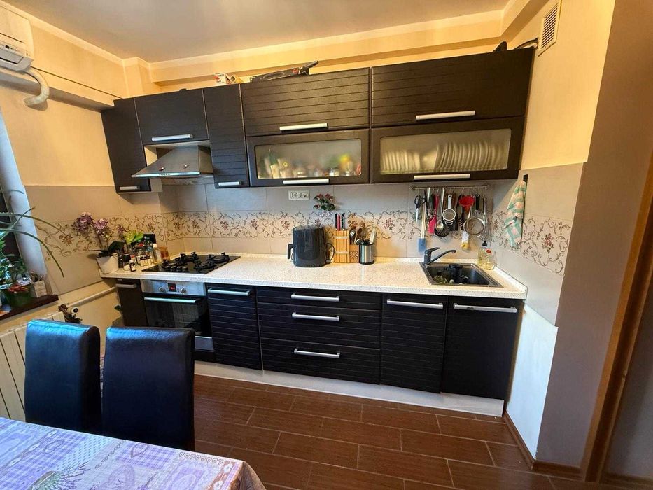 Apartament 3 Camere Decomandat, Șos. Olteniței 129 | Bloc an 2000 cu Centrală Propriie | 2 Băi | Parcare + Boxă + Buncăr | Ultra-Securizat