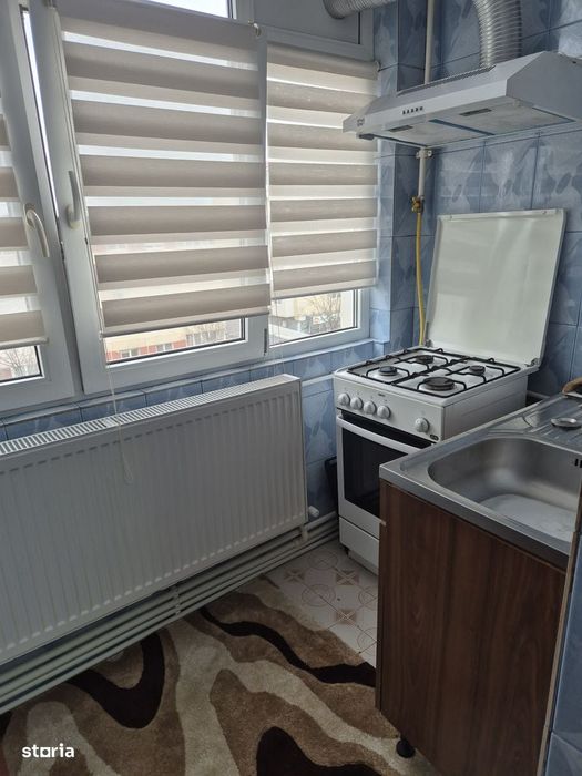 Vând apartament 2 camere decomandate in Navodari