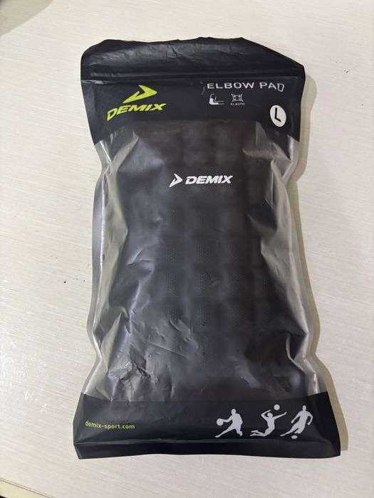 Налокотники для воллейбола