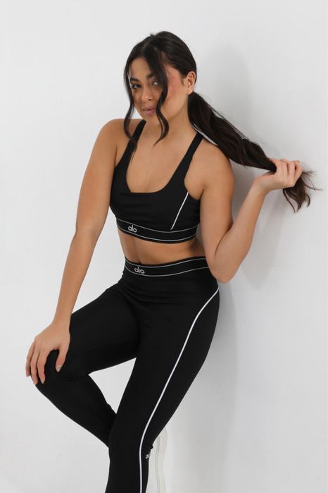 Дамски спортен сет екип