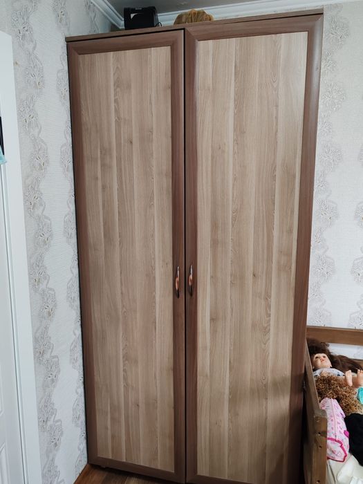 Продам гарнитур подростковый