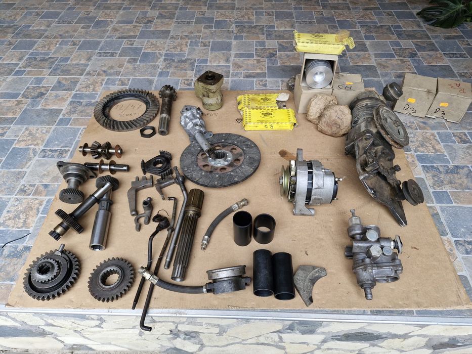 Piese tractor 445,453,550,640