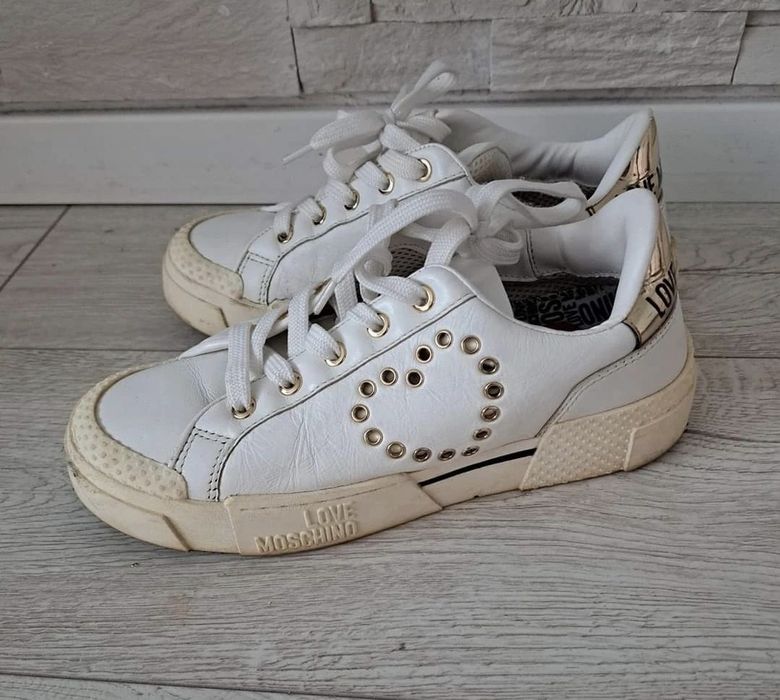 Adidasi love moschino marimea 37 24cm in interior.