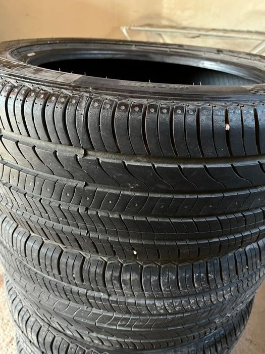 Шины FRUN-TWO размер 215/55/17