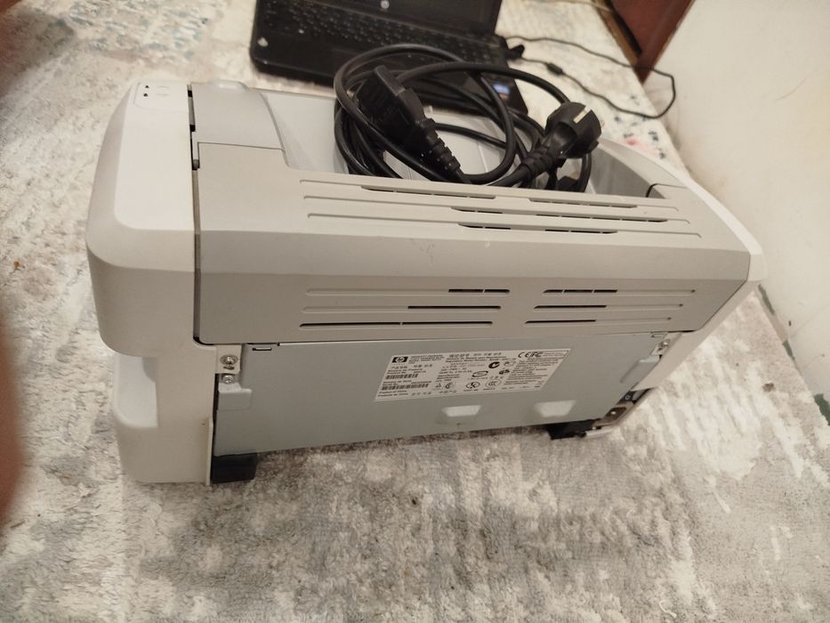 Принтер HP Laser jet 1020 
Полностью в рабочем состоянии.
Сам приеду к