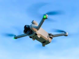 Продам квадрокоптер Dji mini 3 pro RC