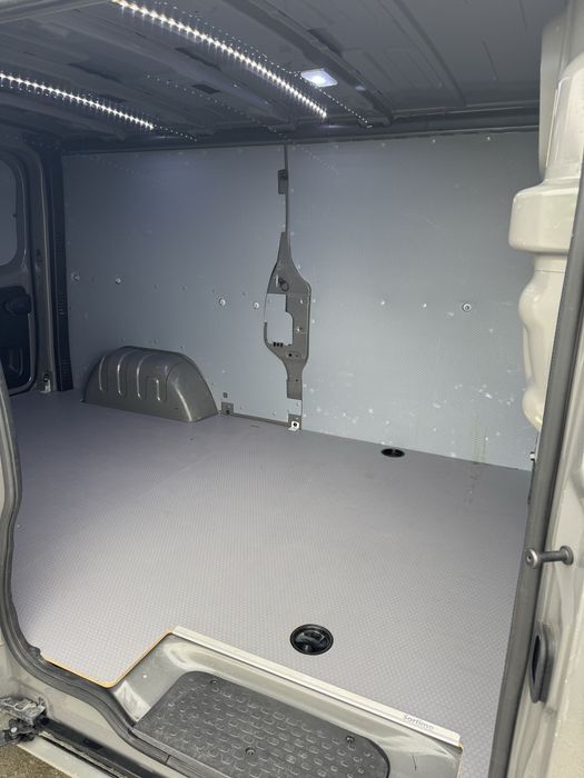 Vand Renault Trafic 2019