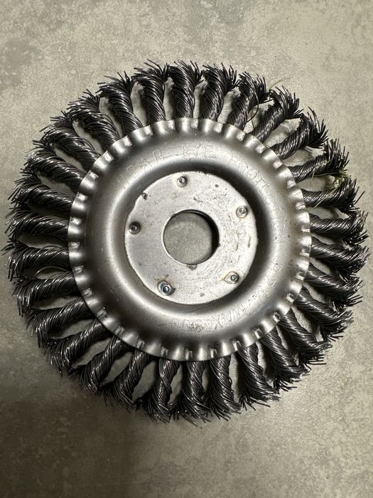 Щетка металическая для УШМ