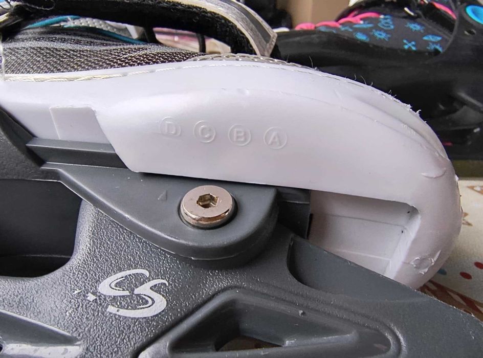 Patine, 3 perechi, în stare impecabilă