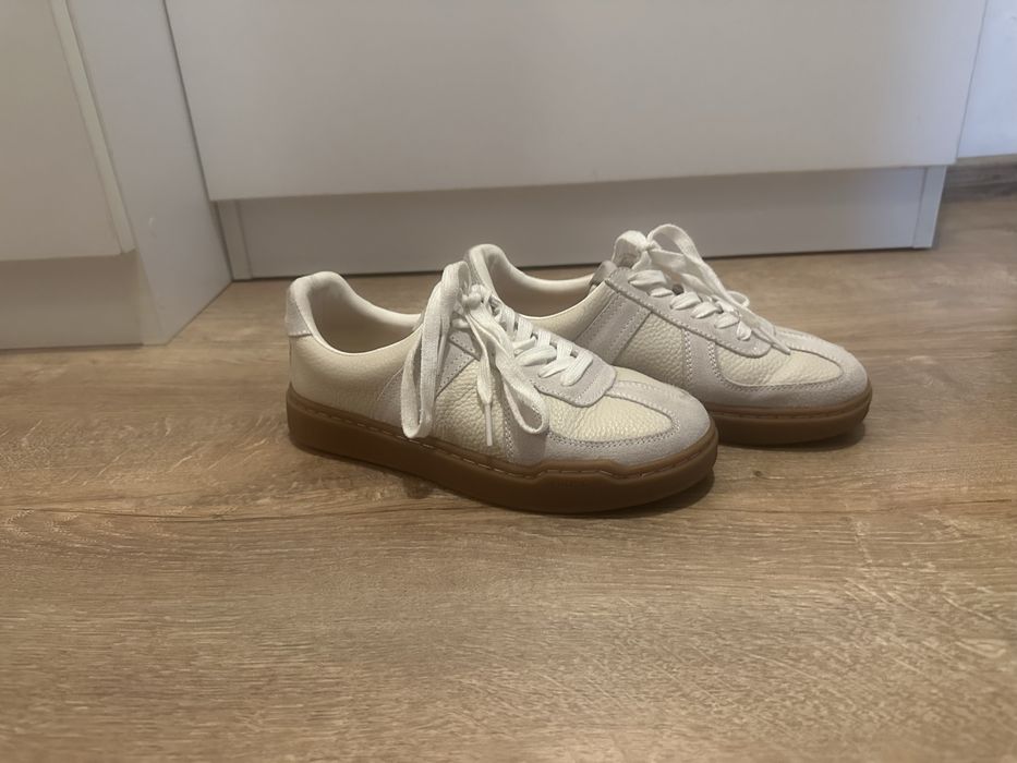 Adidasi Epica mărimea 38 din piele naturală