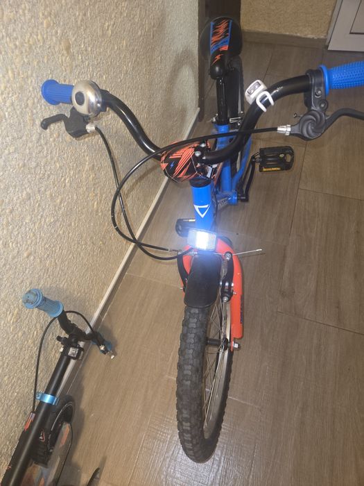 Продавам детско колело