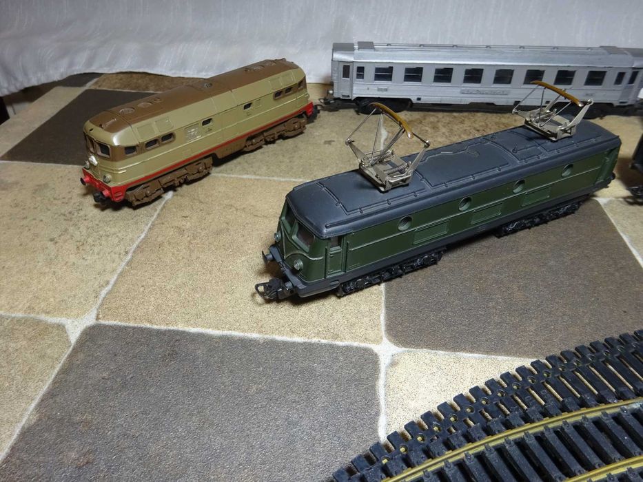 Trenulet electric vintage Lima