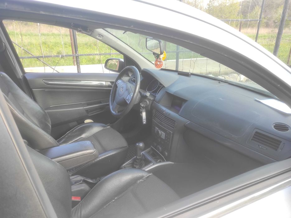 Opel Astra H 1.9 CDTI - 1200€
