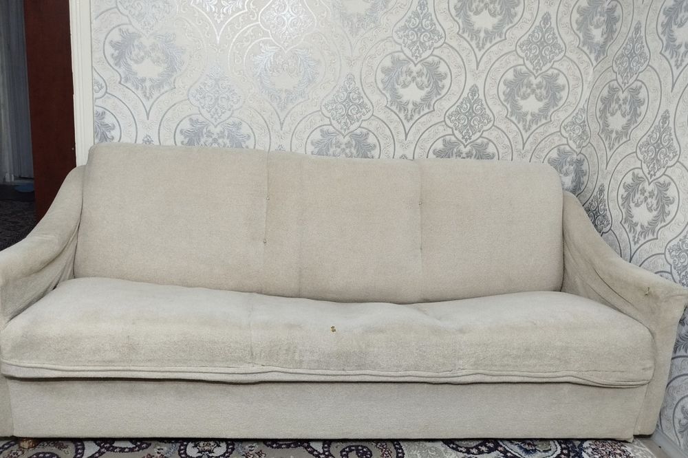 Диван кресло сотилади