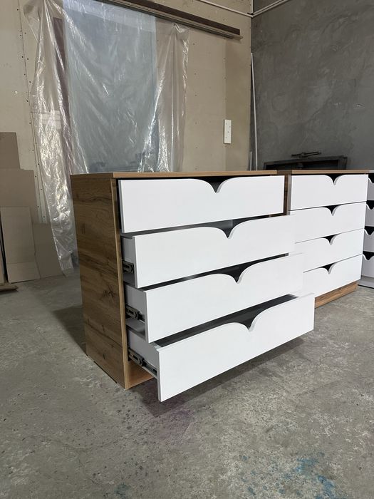 KOMOD kamod 4 tortmalik Yangi