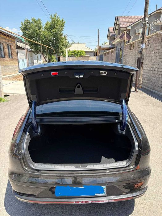 Hyundai Grandeur 2026 Full Black Piano