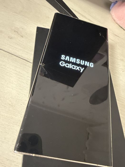 Samsung S23 Ultra 256Gb Full Box Sticla sparta