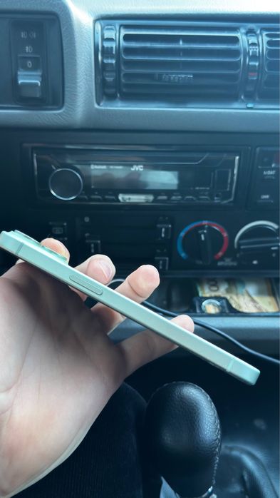 Iphone 15 128gb в идеале