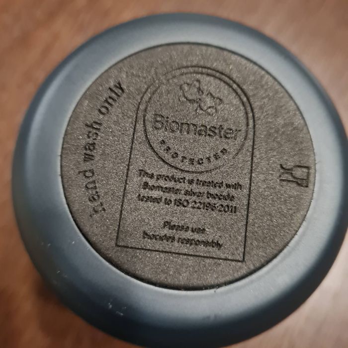 Чаша  за  всичко