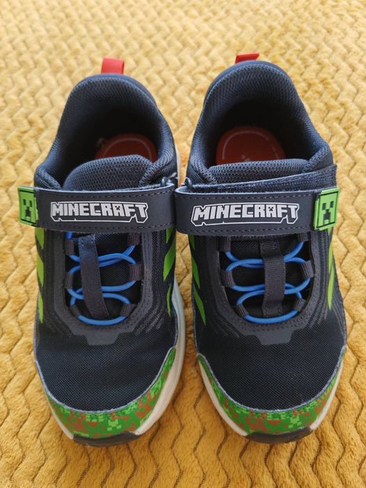 Детски маратонки на adidas Minecrafte