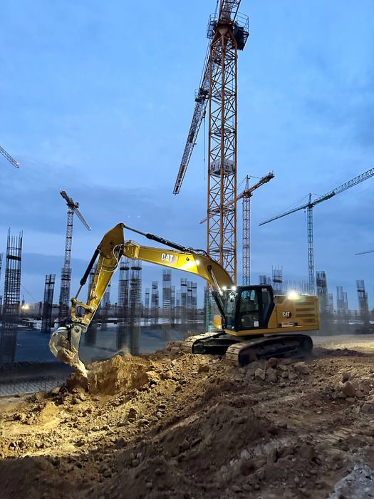 Utilaje de inchiriat Buldozer / Excavator / Greder / Buldo / Traker