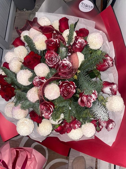 Букеты тараз пышные