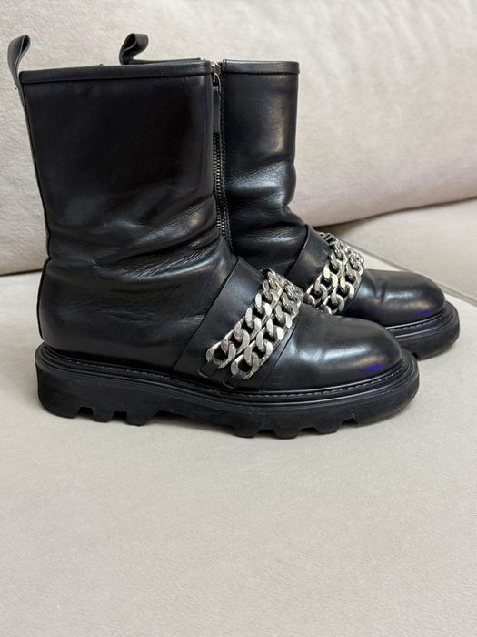 Срочно продам сапоги