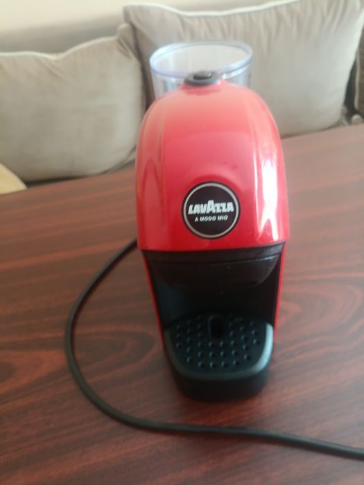 Кафемашина Lavazza  с капсули