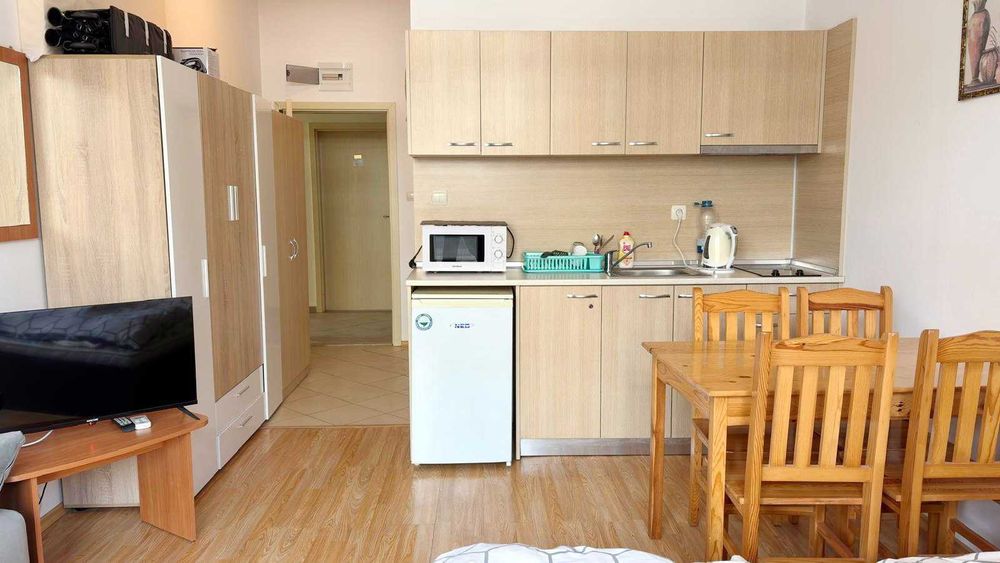 Продава се Едностаен апартамент в к.к. Слънчев бряг - 35 кв.м за 751 €/кв.м - Снимка #3