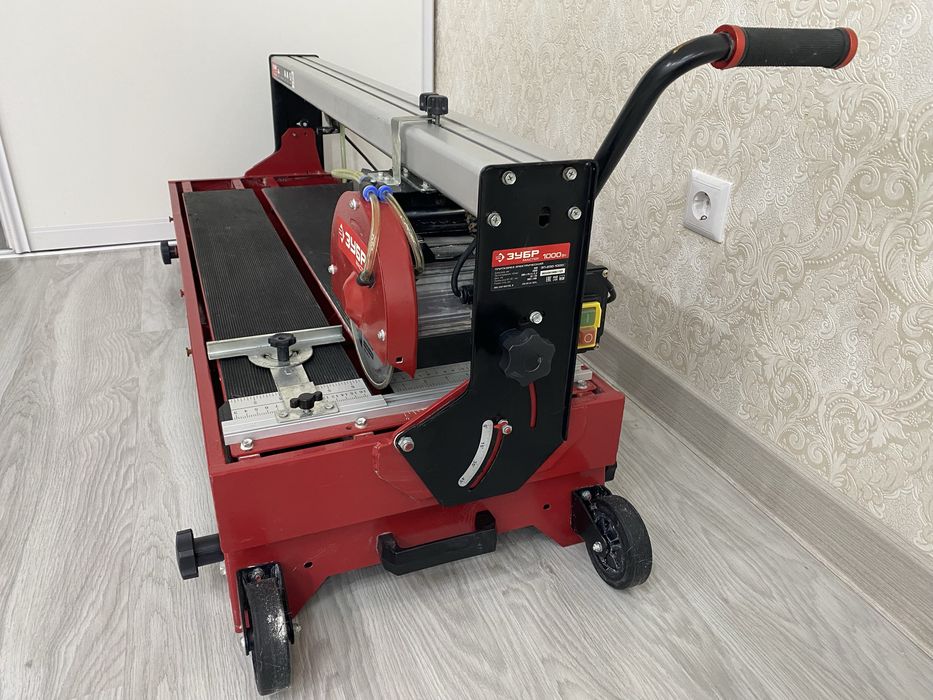 Электрический Плиткорез