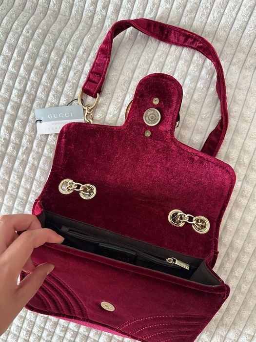 Geantă Gucci din catifea