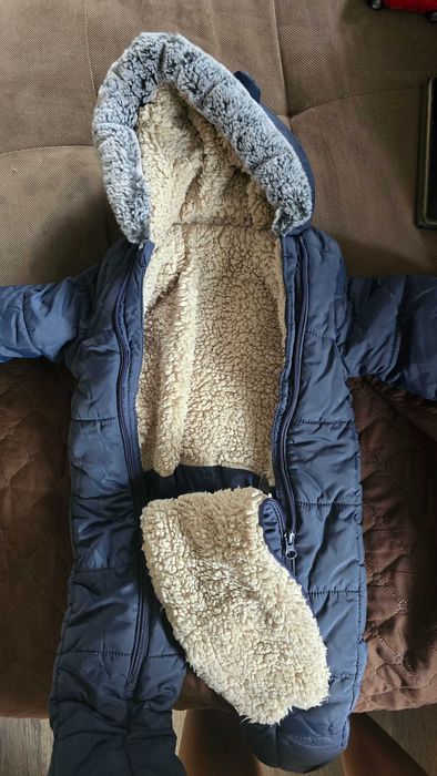 Космонавт за момче  ,зимни дрехи .