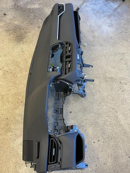 Plansa bord toyota rav4 2019