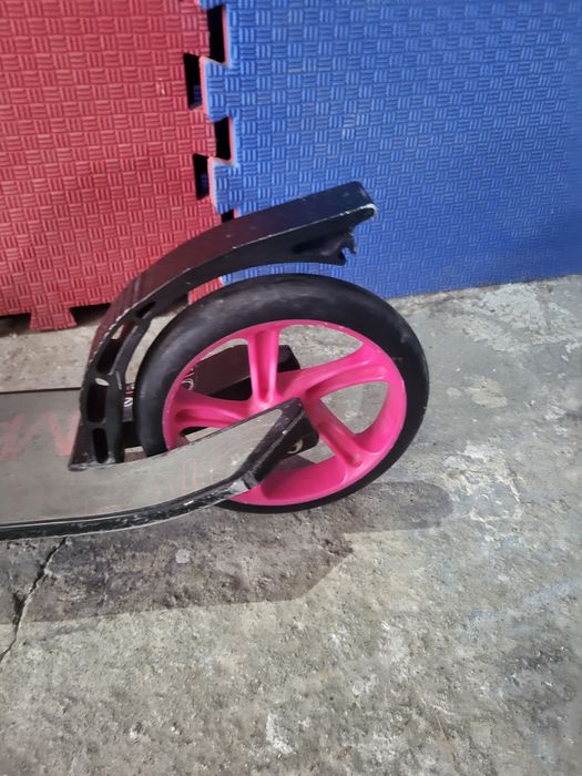 Тротинетка за момичета