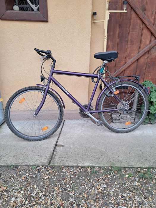 Vând trei biciclete