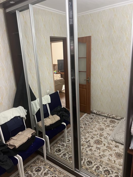 Срочно продам шкаф купе