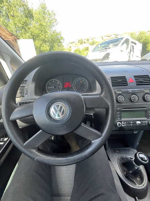 VOLKSWAGEN Touran 2006 — imagine 2