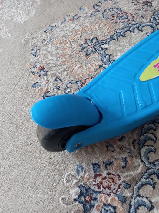 Продам детский самокат