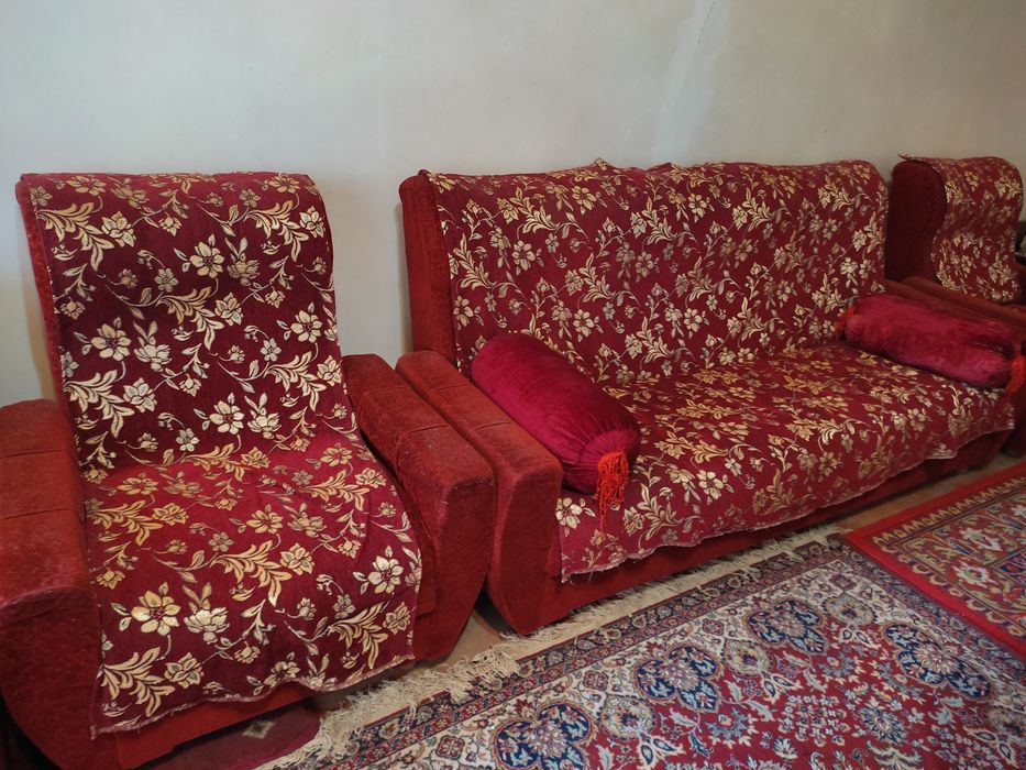 Кресло деван яхши холати