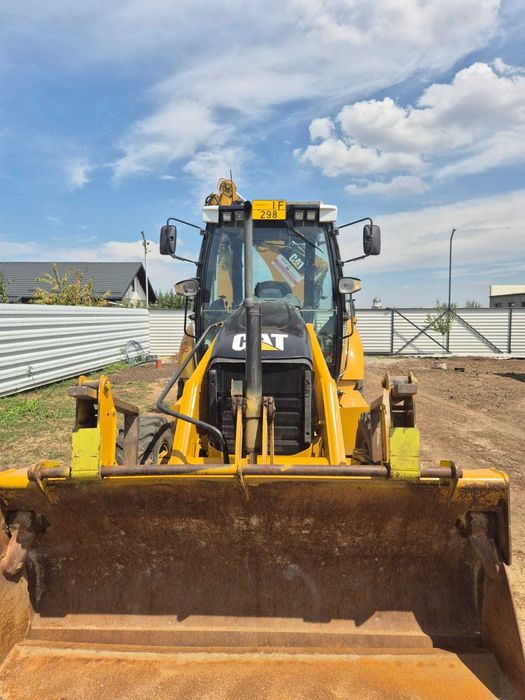Buldoexcavator Caterpillar 422E